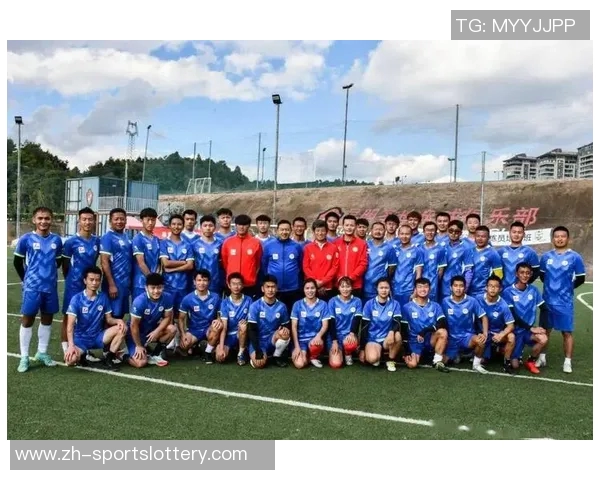 云南足球俱乐部奋发向前展现新风貌助力地方足球发展与青训体系建设